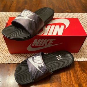 Nike Kawa Slides